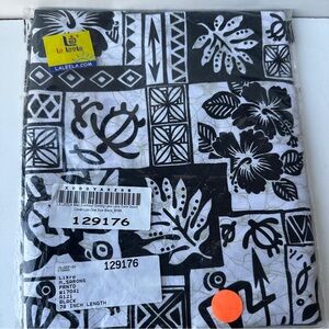 LA LEELA Mens Beach Cover Up Swimwear Sarong Wraps One Size Black White Hibiscus